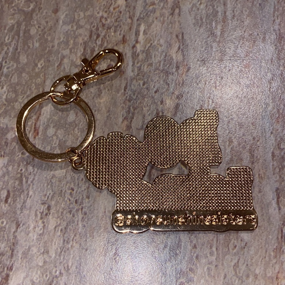 NEW Be Kind Keychain - Picture 5 of 5